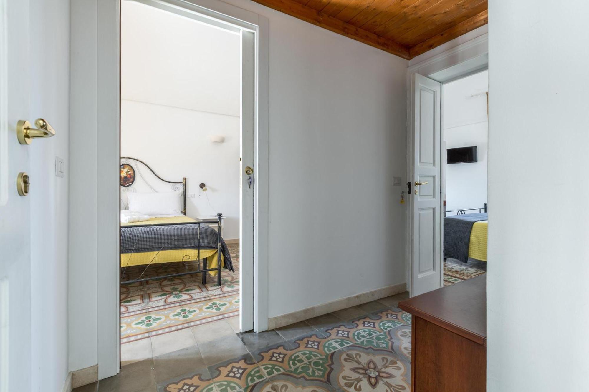 Вилла Agriturismo Donna Teresa Моттола Экстерьер фото