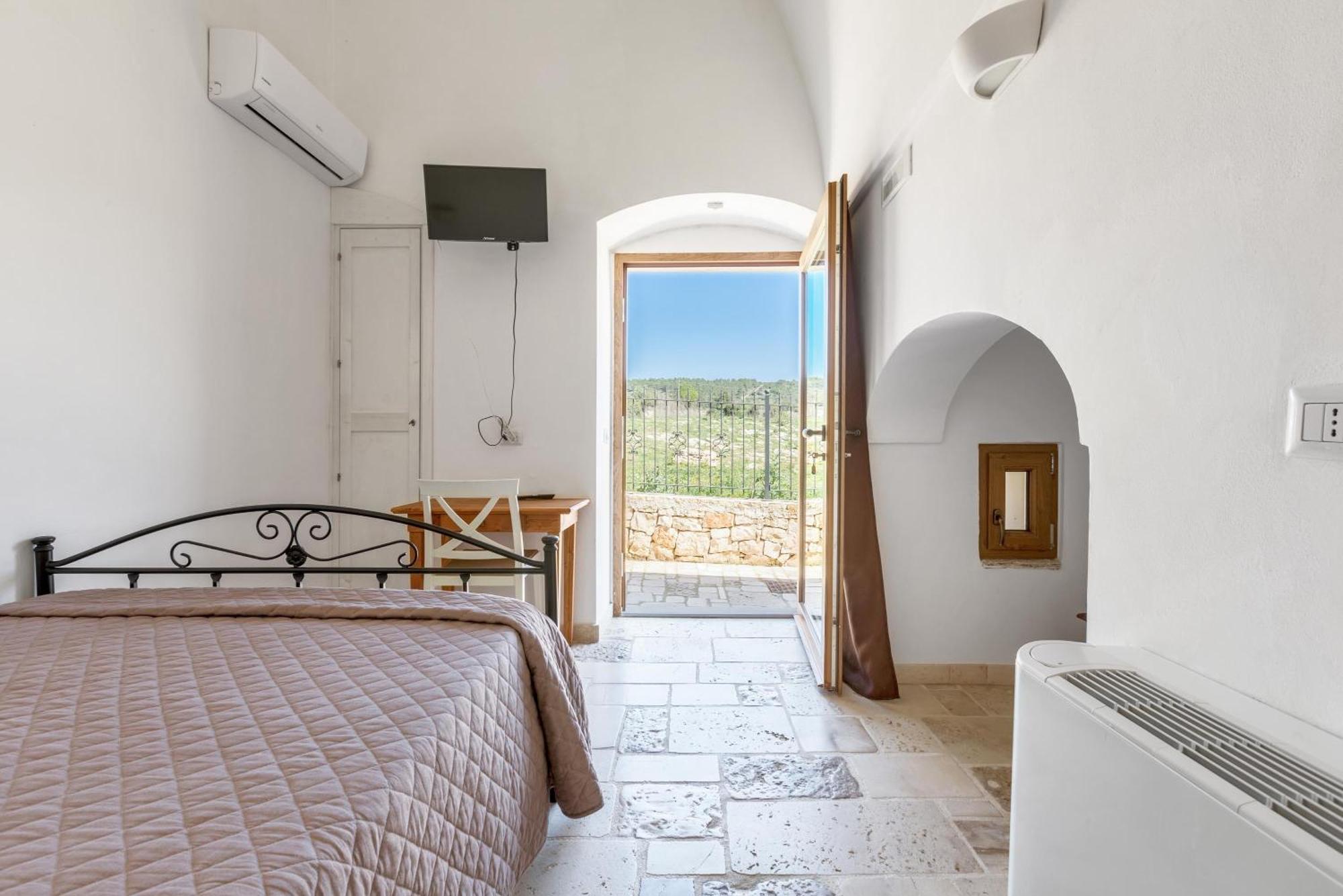 Вилла Agriturismo Donna Teresa Моттола Экстерьер фото
